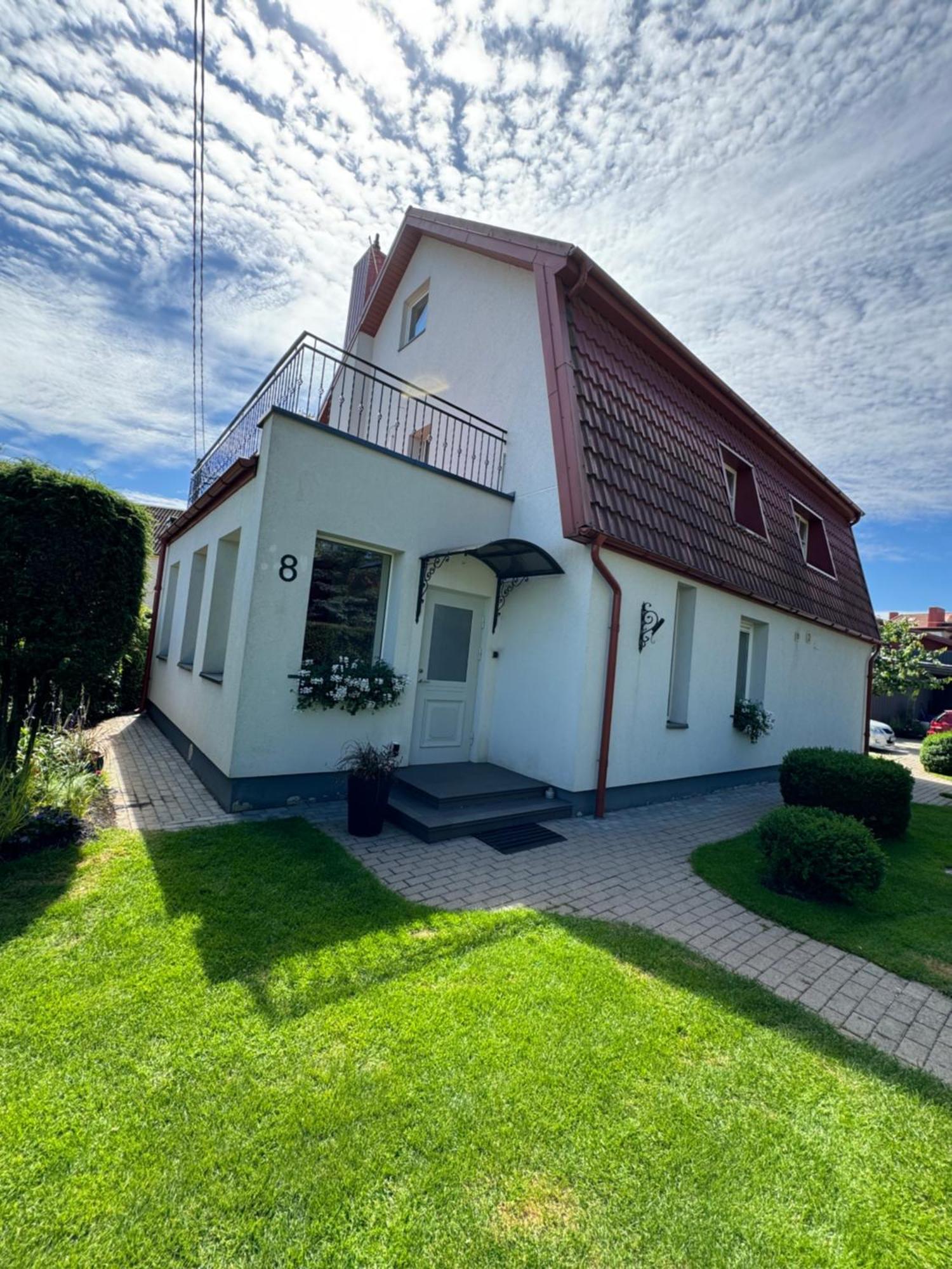 Guest House "8 Smilgos" クライペダ エクステリア 写真
