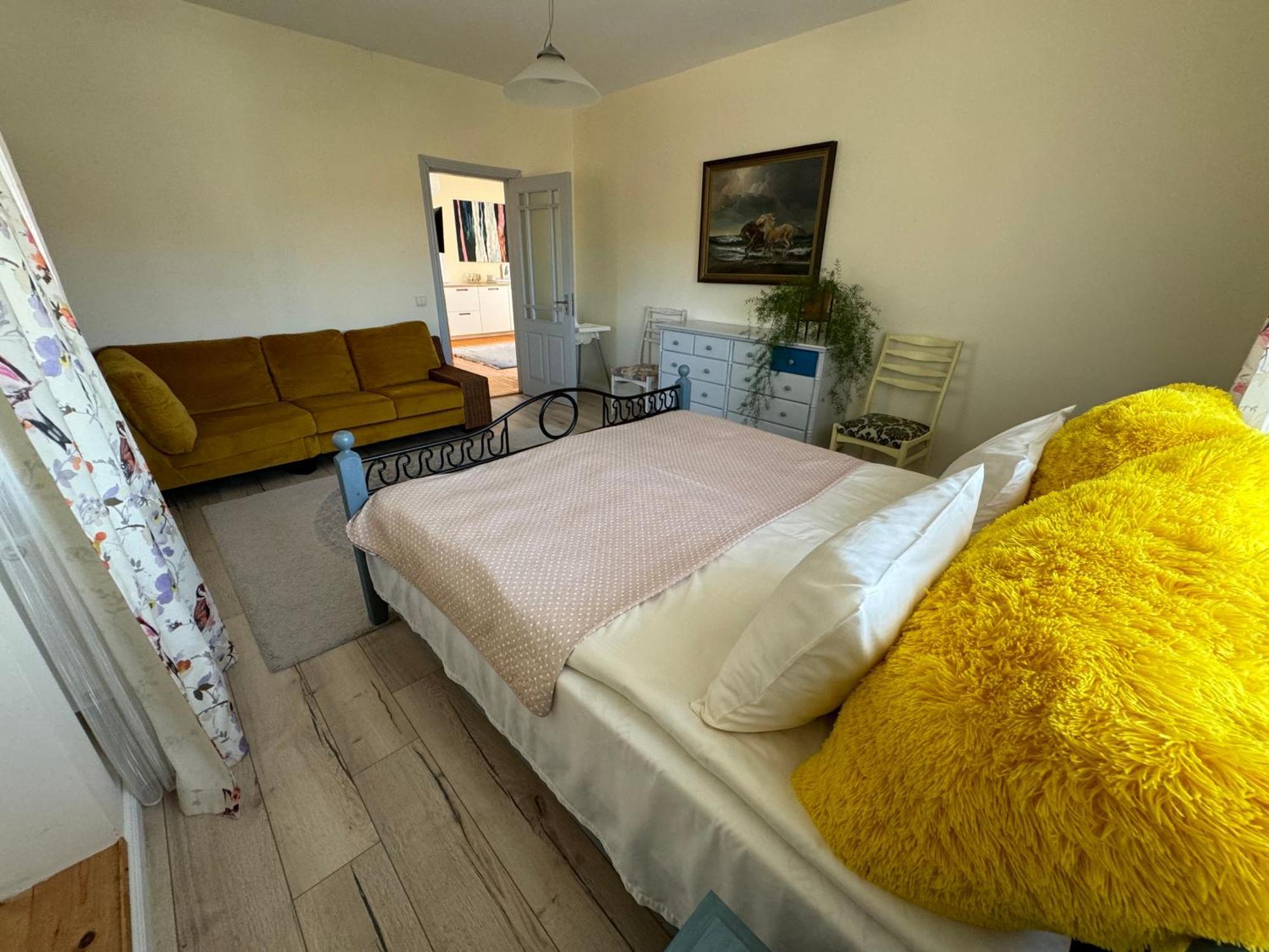 Guest House "8 Smilgos" クライペダ エクステリア 写真