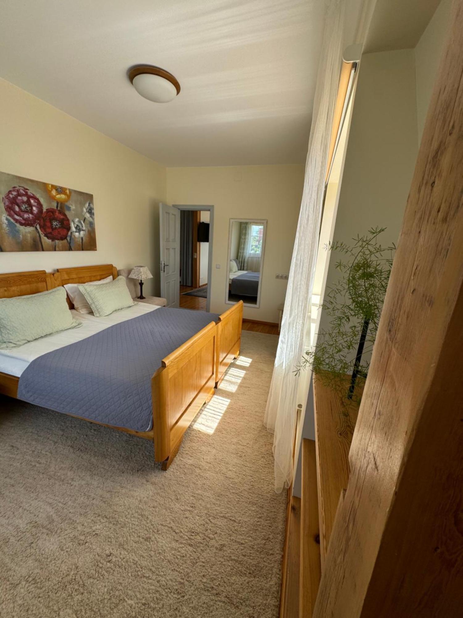 Guest House "8 Smilgos" クライペダ エクステリア 写真